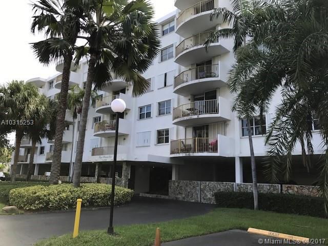 Cape Florida Condomunium Building